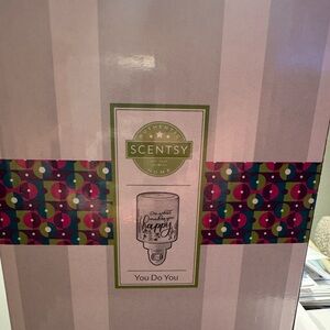 Scentsy Colorful 'You Do You' Wax Warmer